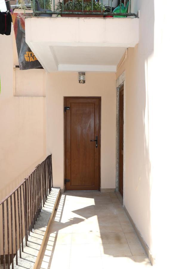 Apartman Kamala Pula Buitenkant foto